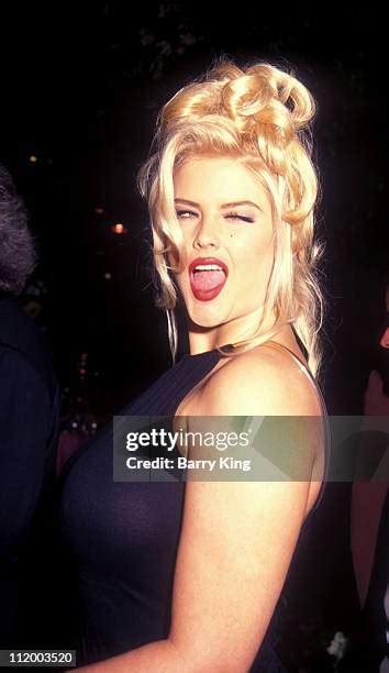 1,051 Photos Of Anna Nicole Smith